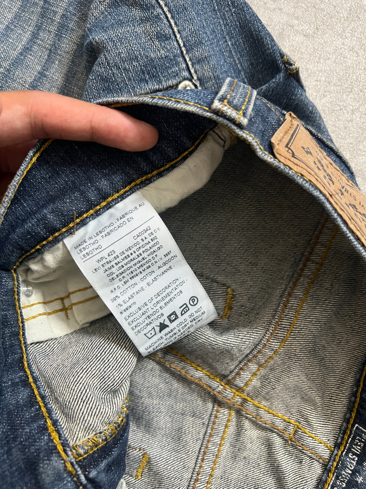 Levis Signature Jeans (M)