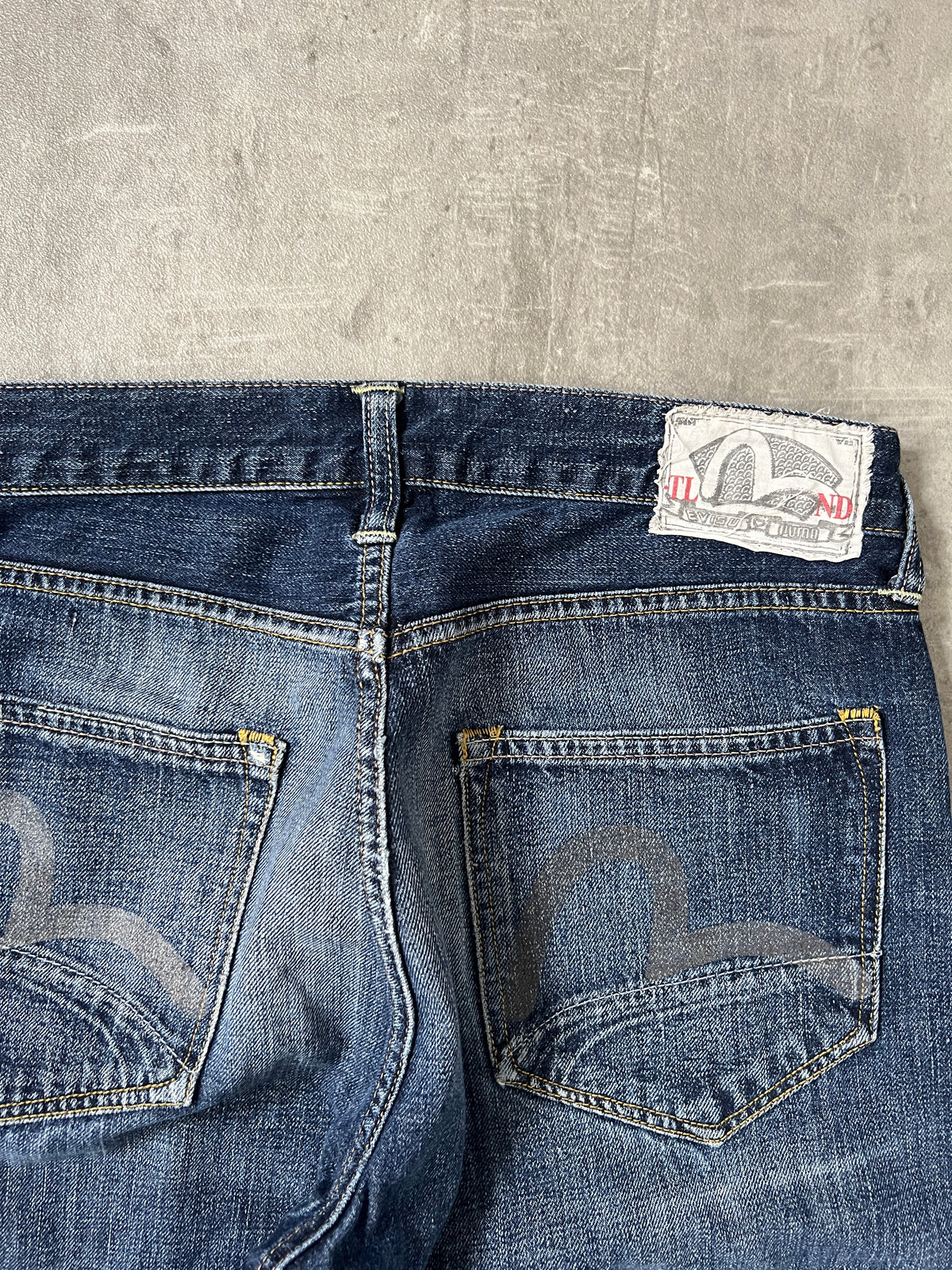 Evisu x Puma jeans (M)