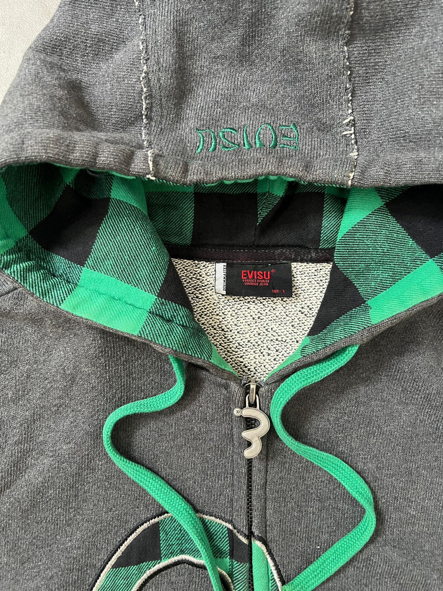 Evisu plaid sweater (L)